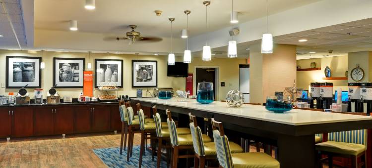 希尔顿欢朋酒店-新贝德福德费尔黑文(Hampton Inn New Bedford/Fairhaven)图片