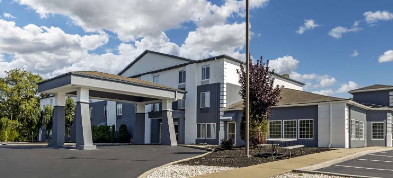 舒适酒店及套房哈里斯堡-赫尔希北(Comfort Inn & Suites Harrisburg-Hershey North)图片