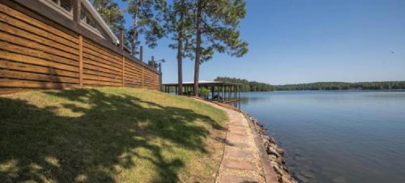 A Point to Happiness图片