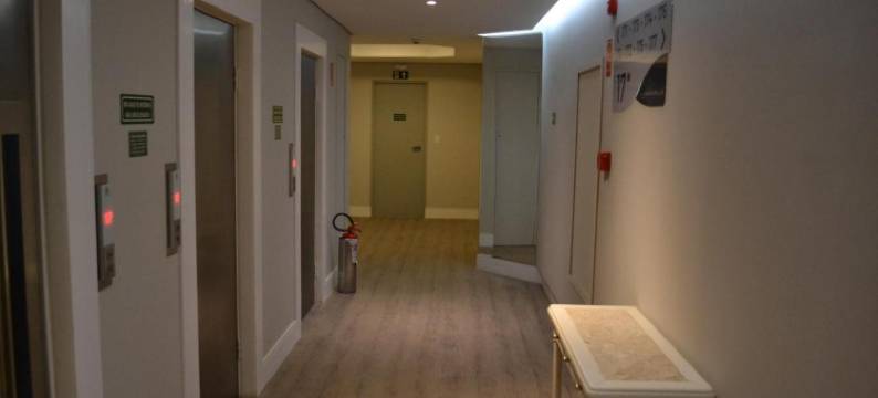 燕子酒店(L'Hirondelle Flat Service)图片