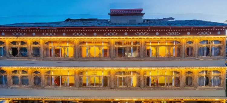 香格里拉景语坊·Shangri La新藏式轻奢供氧美宿(独克宗古城店)图片