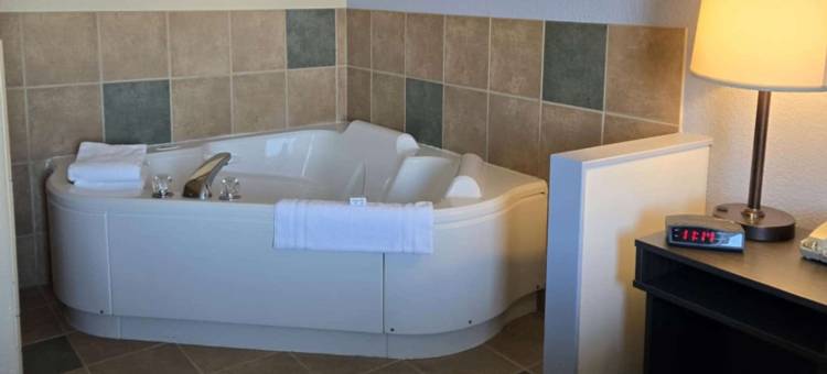 天鹅河速8酒店(Super 8 by Wyndham Swan River MB)图片