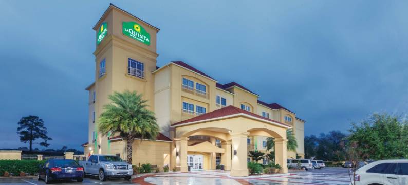 休斯敦布什国际机场东拉昆塔温德姆套房酒店(La Quinta Inn & Suites by Wyndham Houston Bush Intl Airpt E)图片
