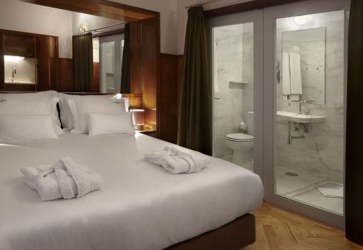 Casa Rosa Hotel Overview