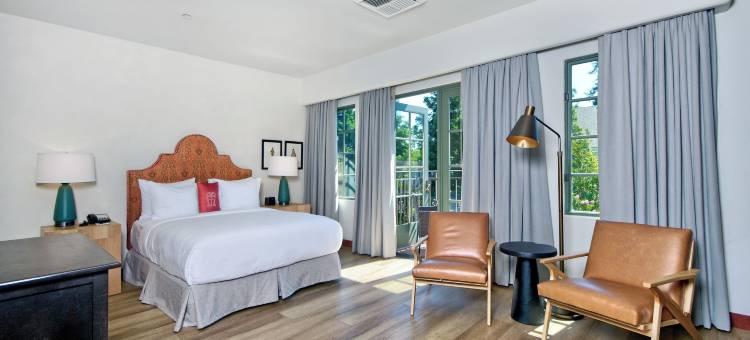 洛思加图斯酒店(Hotel Los Gatos)图片