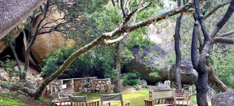 岩石路大洞穴营地旅馆(Big Cave Camp)图片