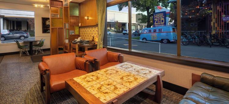 泽德维多利亚酒店(Hotel Zed Victoria)图片