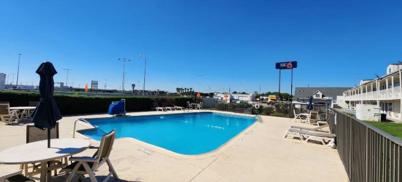 纳萨 - 休斯敦6号汽车旅馆(Motel 6 Webster, TX - Houston - NASA Lake)图片