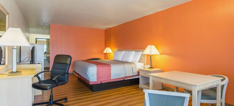 洛兹堡6号汽车旅馆(Motel 6 Lordsburg, NM)图片