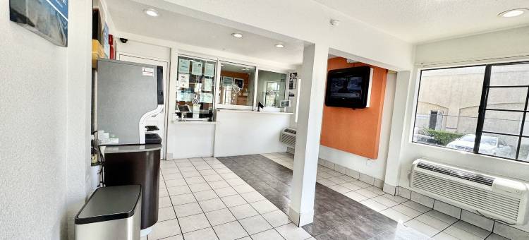 Studio 6套房 – 加州贝尔弗劳尔 - 洛杉矶(Studio 6 Bellflower, CA - Los Angeles)图片