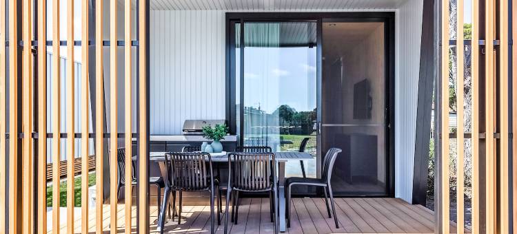 倒影鹰巢城- 假日公园(Reflections Hawks Nest - Holiday Park)图片