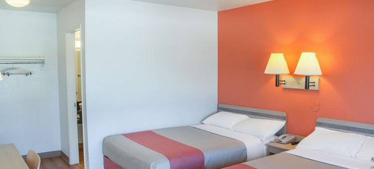 尤凯亚6号汽车旅馆(Motel 6 Ukiah, CA)图片