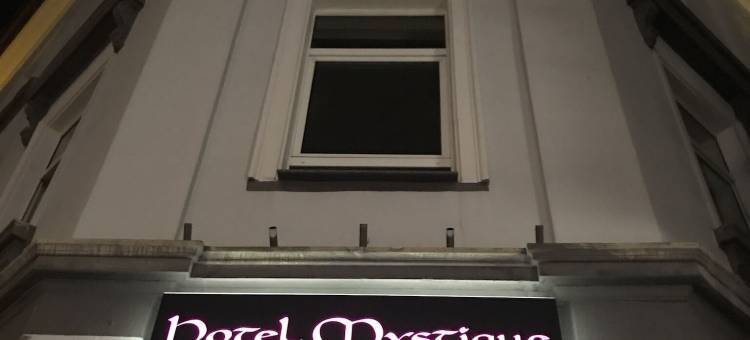 神秘自助入住智慧酒店(SmartHotel Mystique Self Check-IN)图片