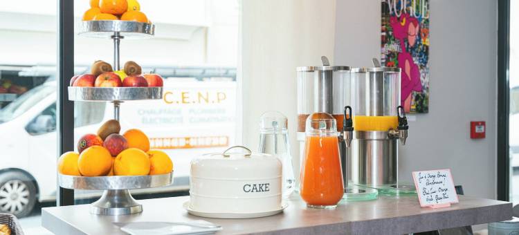 假日和工作酒店(Holidays & Work Hotel)图片