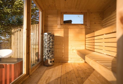 Ptarmigan Cottage Hotel Overview