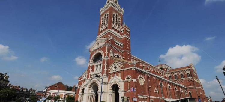 圣殿酒店和餐厅(Logis Hotel & Restaurant de la Basilique)图片