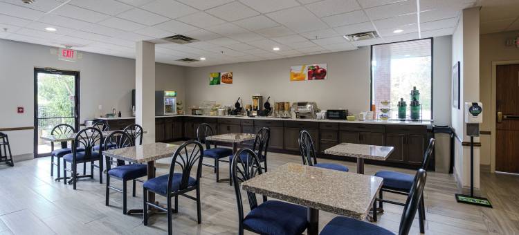 西切斯特-北辛辛那提 I-75 凯艺酒店(Quality Inn I-75 West Chester-North Cincinnati)图片