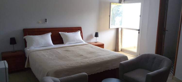 艾迪尼亚酒店(Hotel Edenia)图片