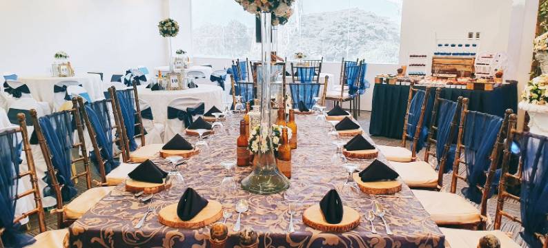 布拉瓦塔纳万酒店(Bravo Tanauan Hotel)图片