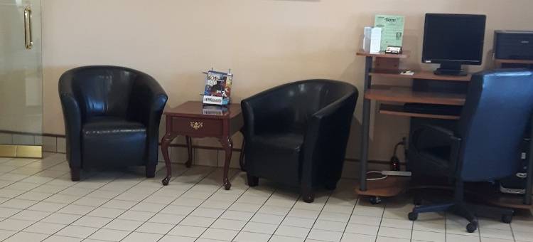 穆斯乔斯凯速8酒店(Super 8 by Wyndham Moose Jaw SK)图片