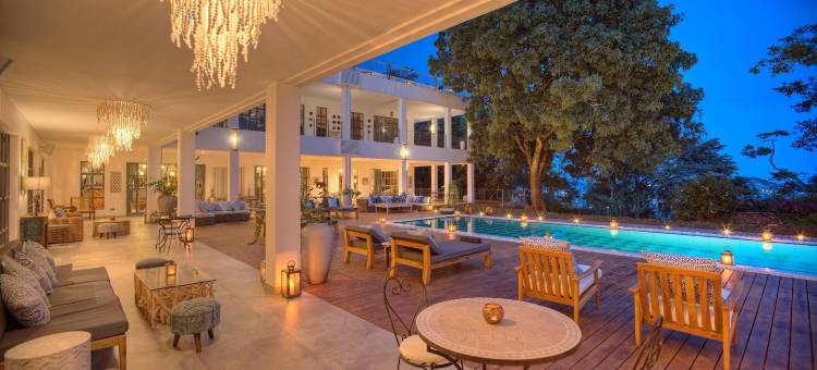 纬度0度酒店(Latitude 0 Degrees)图片