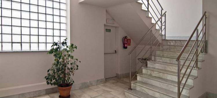 门德拉塞拉尼亚酒店(Hotel Puerta de la Serrania)图片