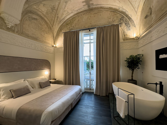 阿尔特米西亚多穆斯 - 花园