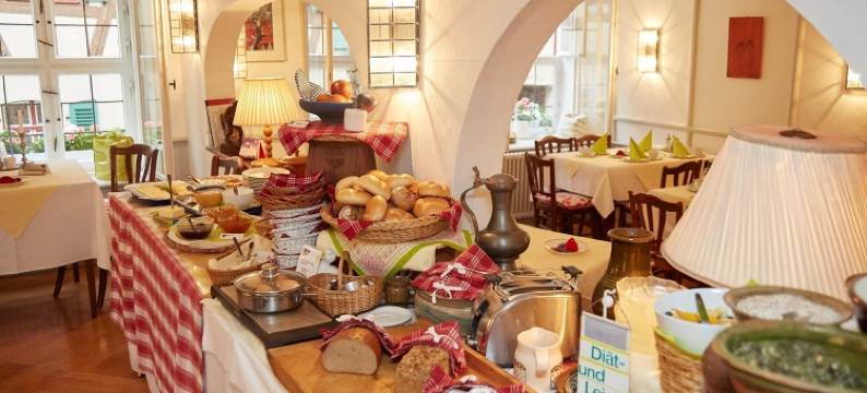 白马酒店(Hotel Weisses Ross)图片