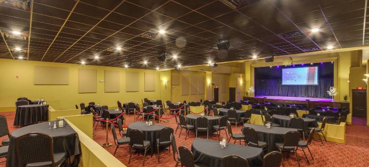 游泳，高尔夫&保龄球 - 洛雷托度假租赁公寓！(Swim, Golf & Bowl - Loretto Vacation Rental Apt!)图片