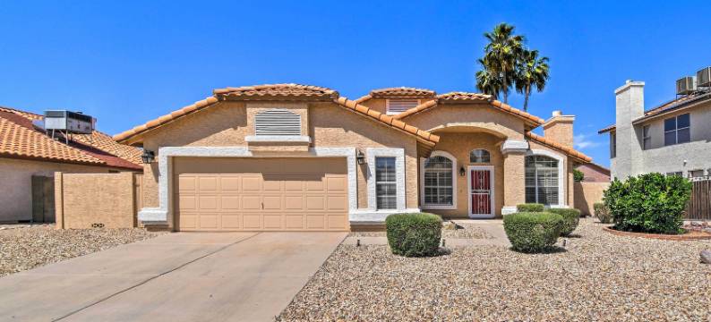 私人庭院，燃气烧烤架：时尚的凤凰城之家！(Private Patio, Gas Grill: Stylish Phoenix Home!)图片