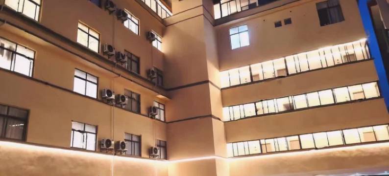 墨脱丽都大酒店(莲花公园店)图片