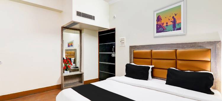 Super Collection O Alambagh Formerly BM Palace图片