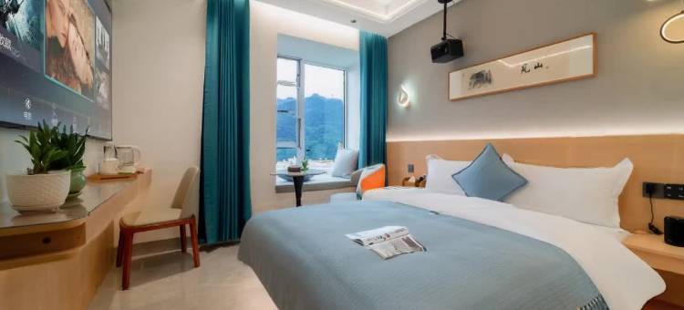 云逸智享民宿(六盘水师范学院店)图片