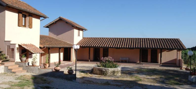 老城镇农场酒店(Borgo Antico)图片