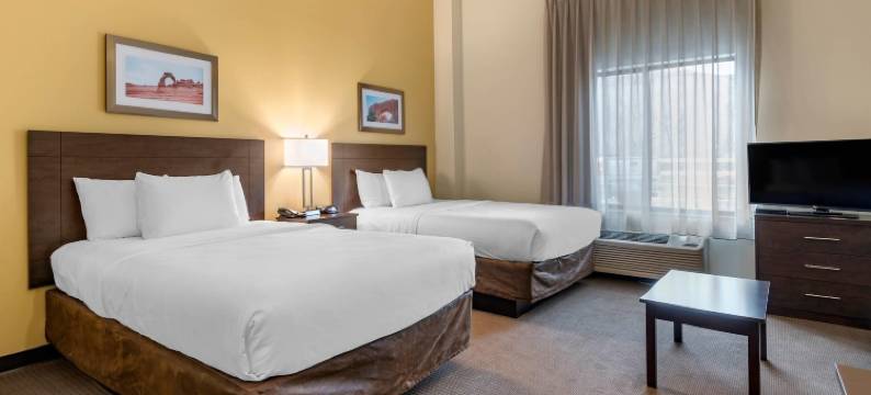 摩押靠近拱门国家公园美茵斯坦套房酒店(MainStay Suites Moab Near Arches National Park)图片