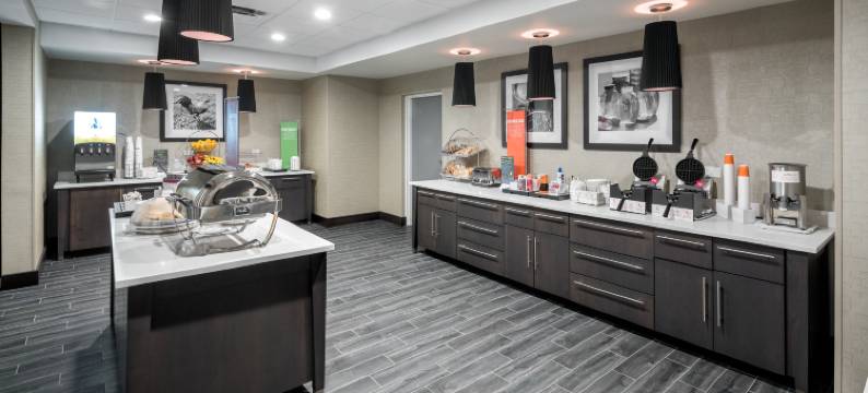 西墨尔本棕榈湾路欢朋套房酒店(Hampton Inn & Suites West Melbourne-Palm Bay Road)图片