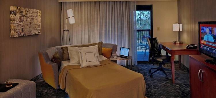 波士顿诺沃德/坎顿万怡酒店(Courtyard Boston Norwood/Canton)图片