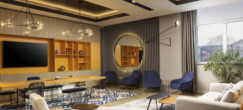 锡比乌机场美居酒店(Mercure Sibiu Airport)图片