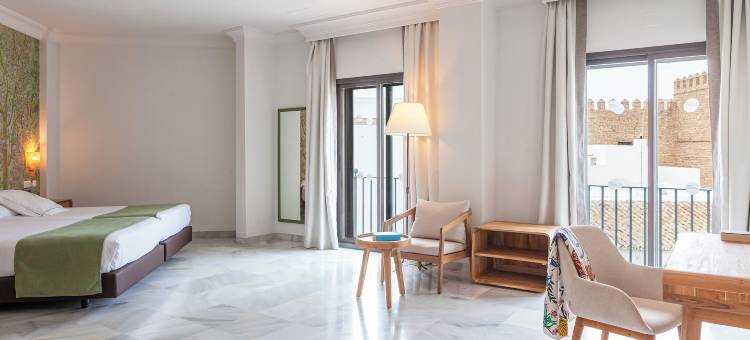 纳赫拉杜克酒店(Hotel Duque de Najera)图片