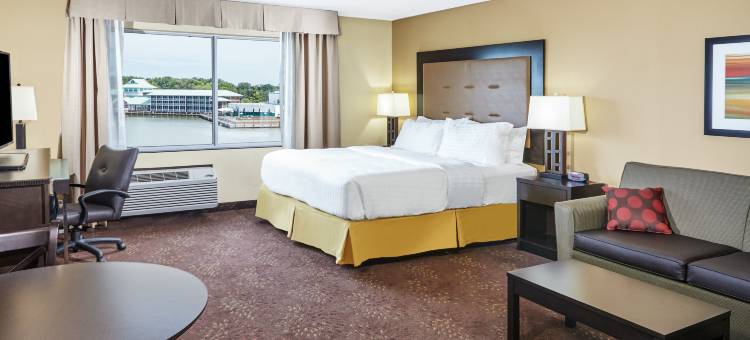 智选假日套房酒店-桑达斯基(Holiday Inn Express & Suites Sandusky)图片