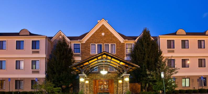 Staybridge Suites 底特律的乌蒂卡by IHG(Staybridge Suites DETROIT-UTICA by IHG)图片