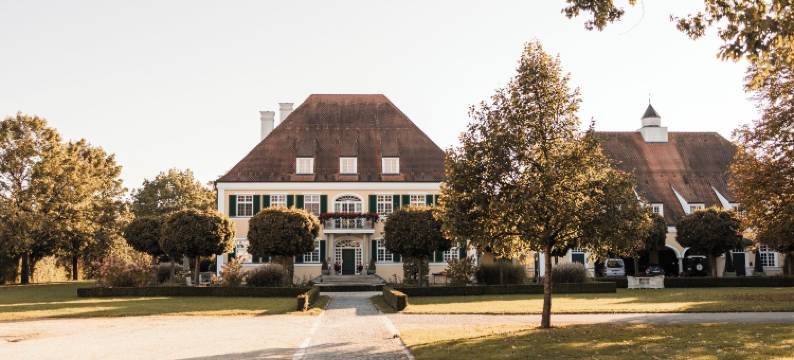 胡特优质旧木乡村餐厅酒店(Gut Altholz Landhotel Und Restaurant Hutter)图片