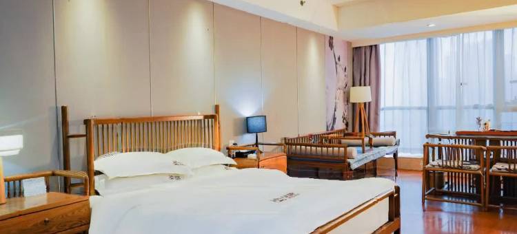 逸轩精选公寓(天津滨海站宝龙广场店)图片