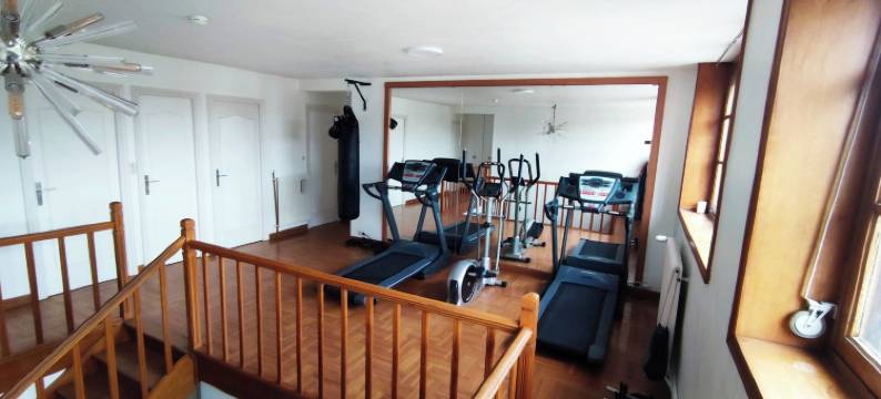 埃曼努埃拉(L'Emmanuella)图片