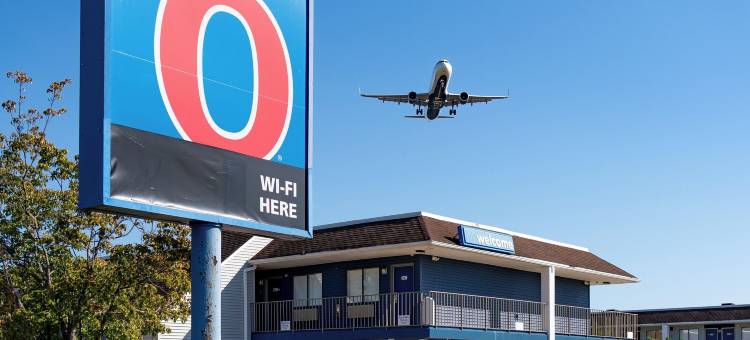 温莎洛克斯哈特福德6号汽车旅馆(Motel 6 Windsor Locks, CT - Hartford)图片