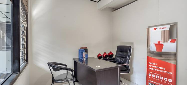 红门酒店@柏利安民宿玛琅波罗日惹(RedDoorz at Berlian Homestay Malioboro Yogyakarta)图片