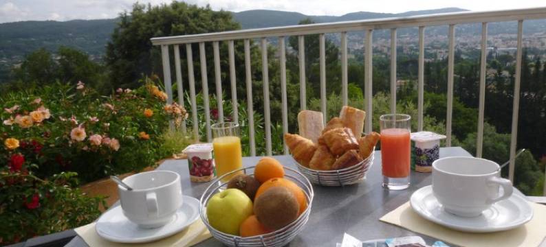 国际之家克尔兰奇(Logis Hotel le Col de l'Ange)图片