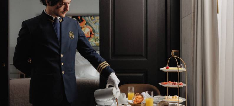 MYTHIC SANA 市中心套房 - 新开业(MYTHIC SANA Downtown Suites - New Opening)图片