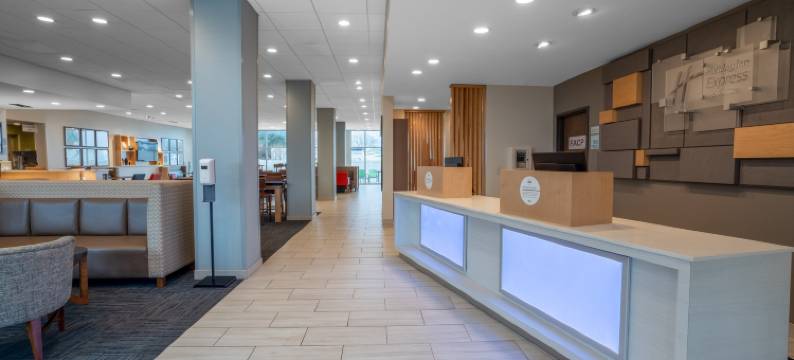 怀尔伍德-村庄智选假日套房酒店(Holiday Inn Express & Suites WILDWOOD – THE VILLAGES by IHG)图片