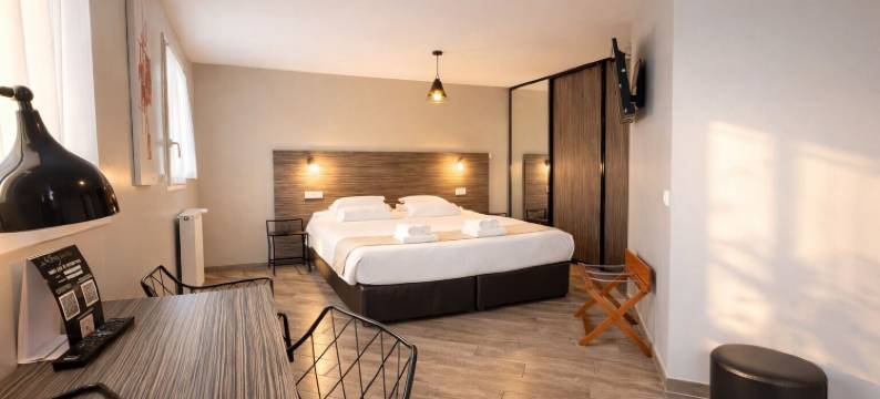 蒙圣米歇尔湾十三盘子(Les Treize Assiettes - Baie du Mont-Saint-Michel)图片